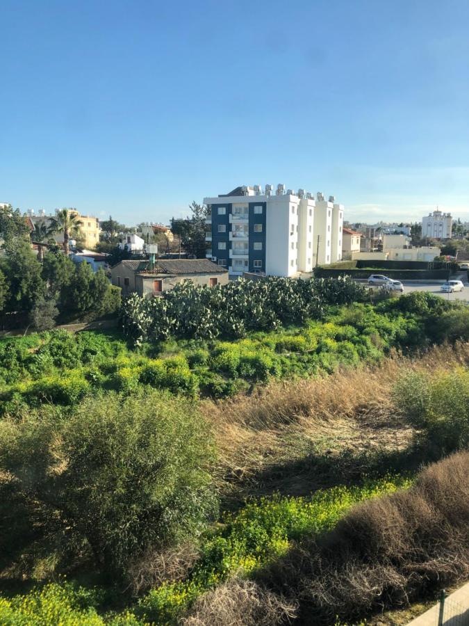 Reflex Apartment Spacious And Comfortable Nicosia Exterior photo