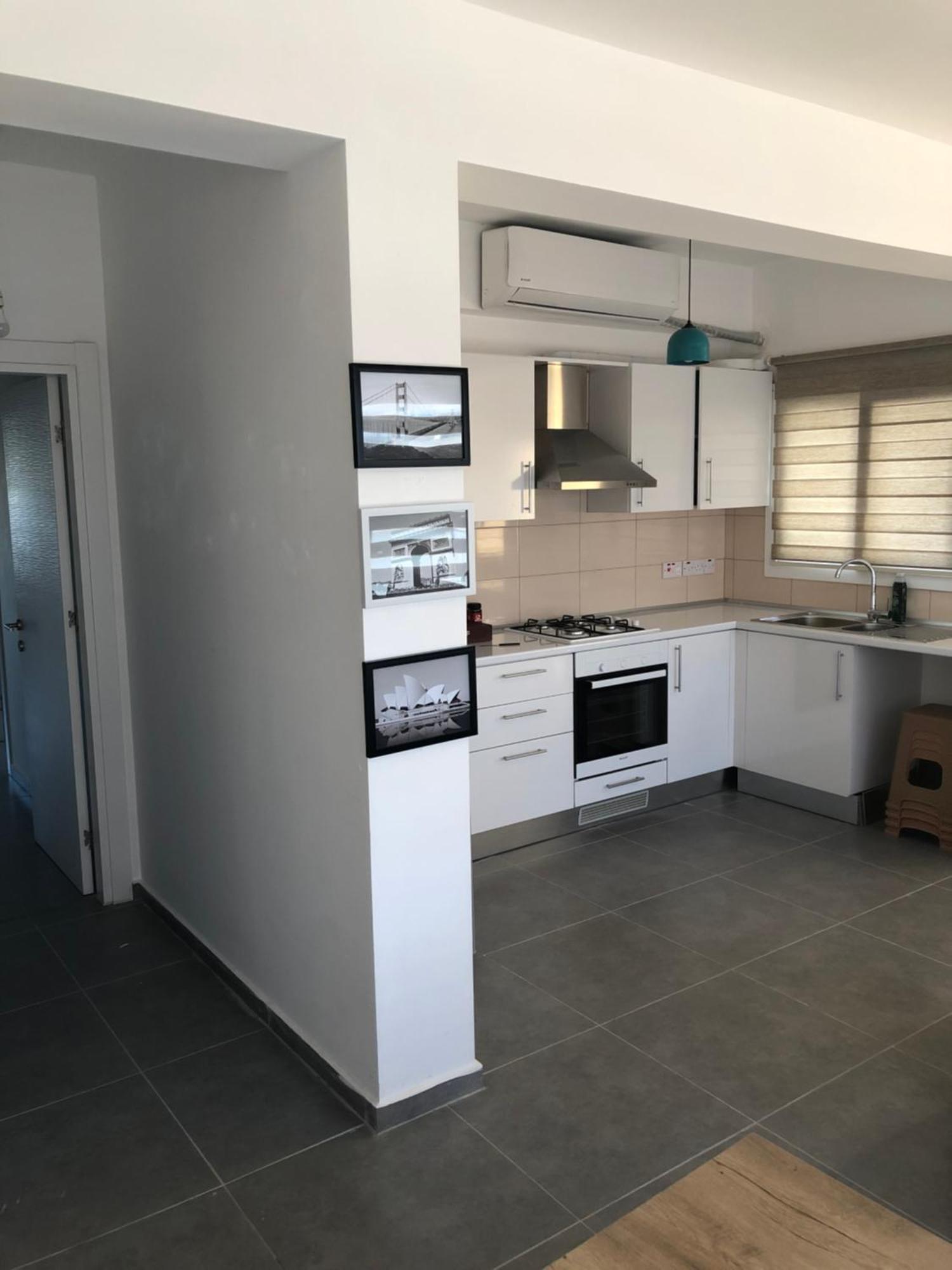 Reflex Apartment Spacious And Comfortable Nicosia Exterior photo